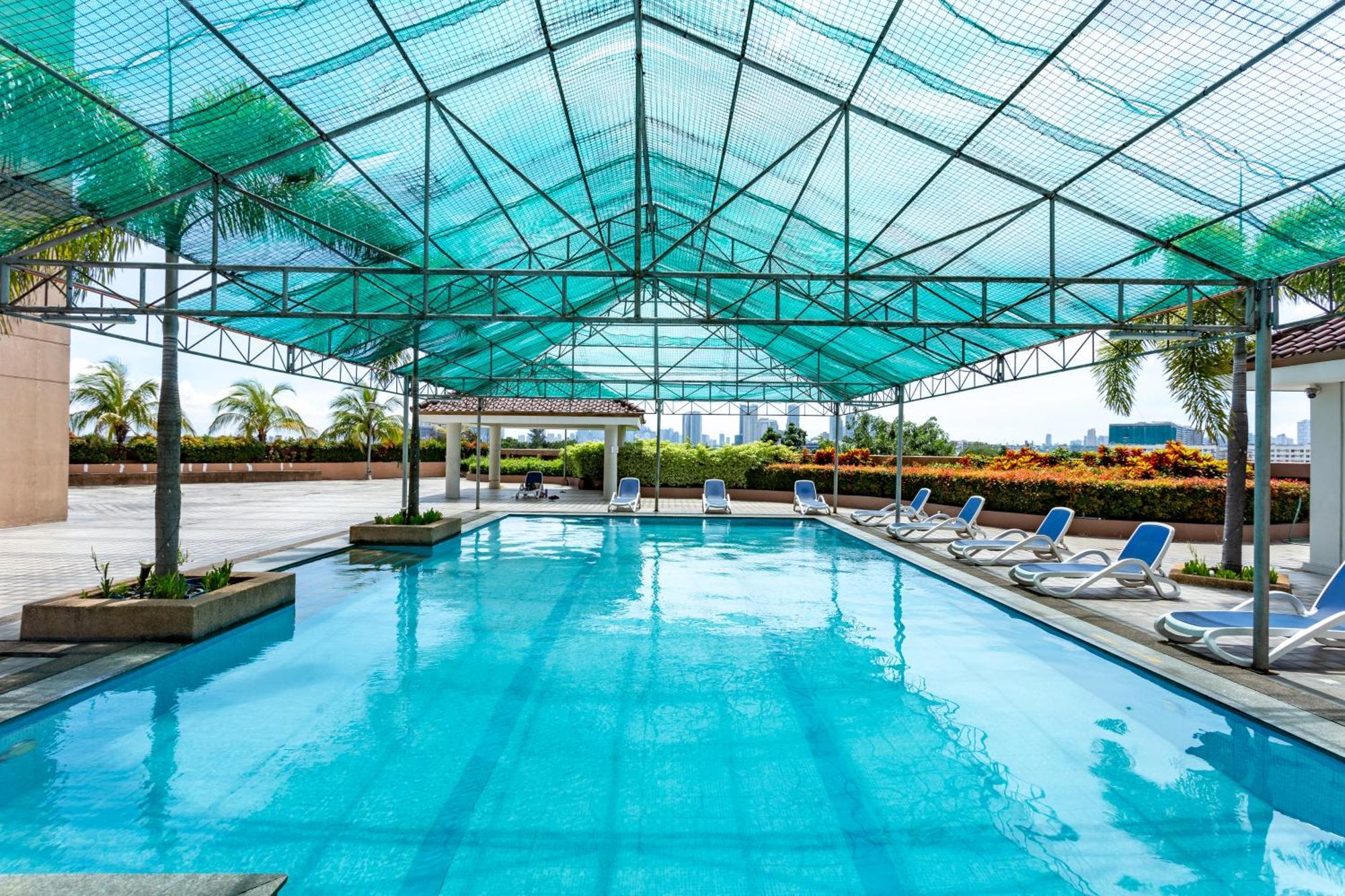 Santorini Hotel Marikina Екстериор снимка
